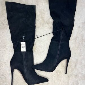 Express Elegant Black Heeled Boots
